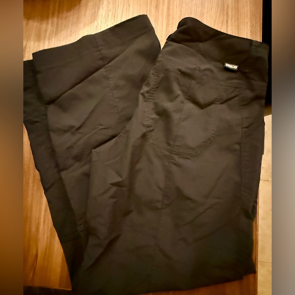 Patagonia Women's Black Straight Leg Pants